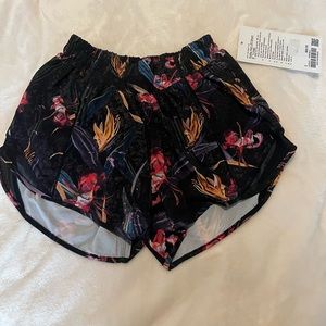 Hotty Hot shorts size 2 NWT